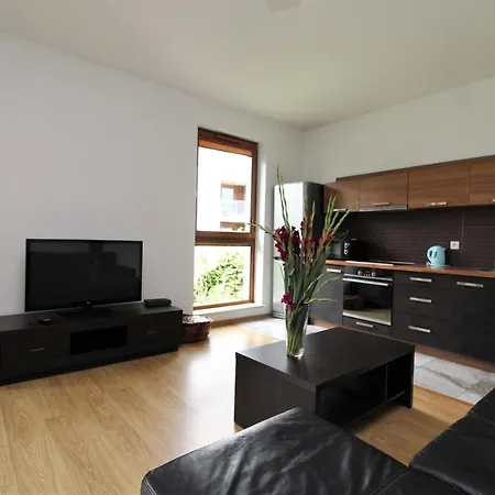 Nadmorski Dwor 10