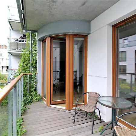 Nadmorski Dwor 10 公寓 *